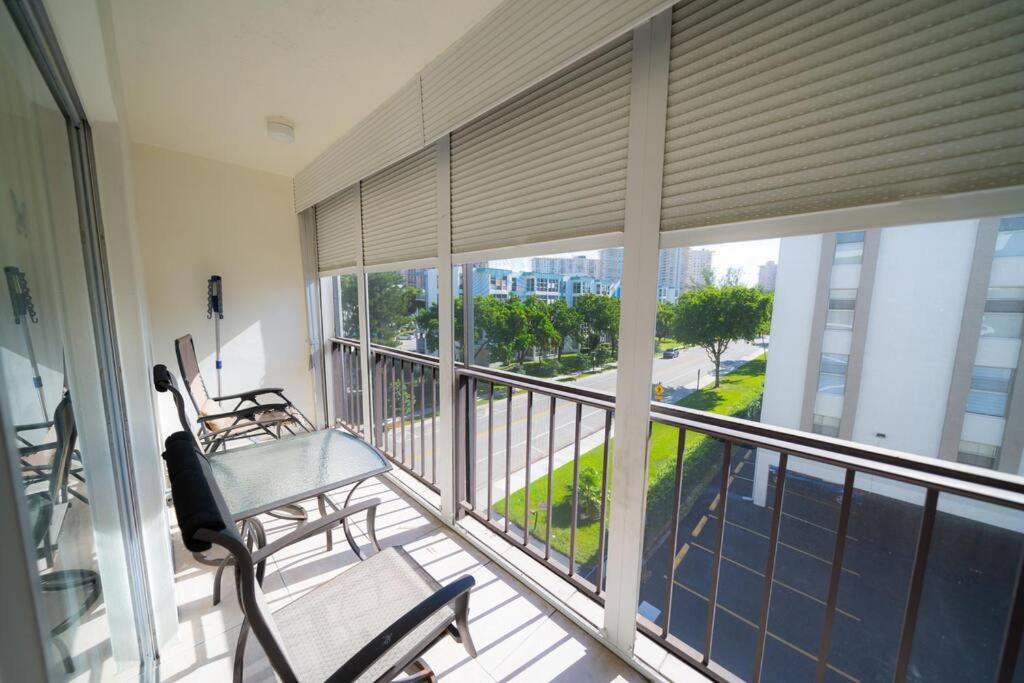 Enjoy Fully Equipped 2Br Condo Near The Beach Sunny Isles Beach Exterior photo