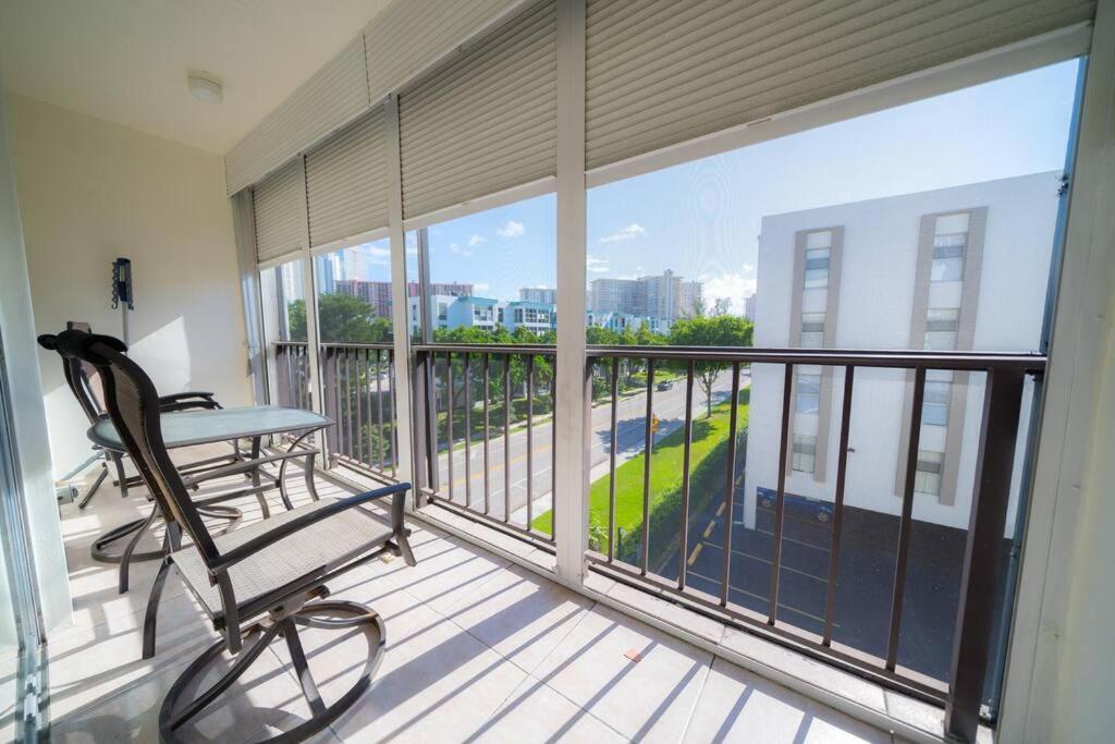 Enjoy Fully Equipped 2Br Condo Near The Beach Sunny Isles Beach Exterior photo